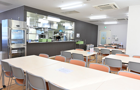 写真：職員専用食堂